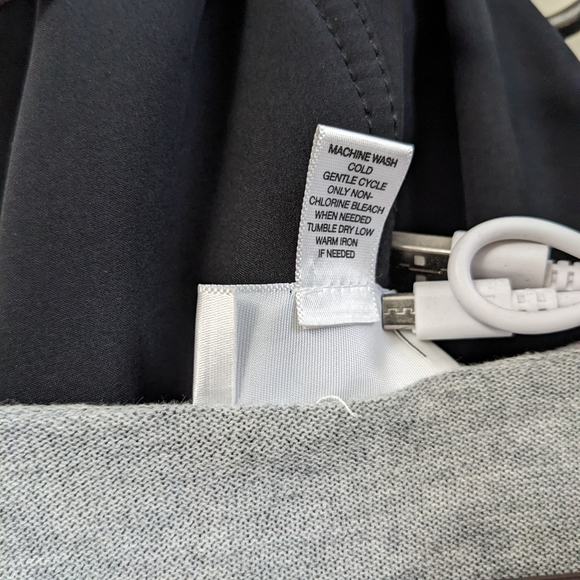 Ann Taylor Loft petites small sweater top - Picture 3 of 4